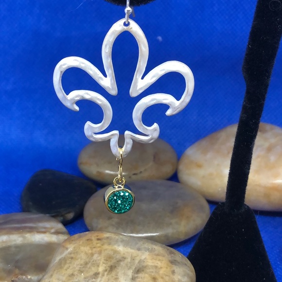 Fleur di Lis earrings with aqua druzy - Picture 2 of 3